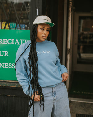I Like dogs. | Core Crewneck | Faded Blue | Unisex